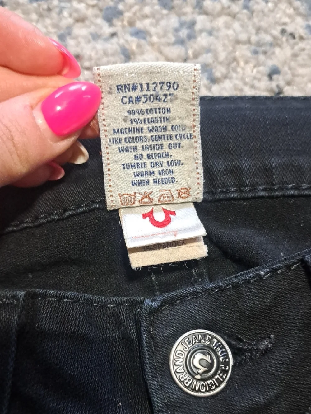 True Religion Women’s Black Skinny Jeans - Picture 3 of 8